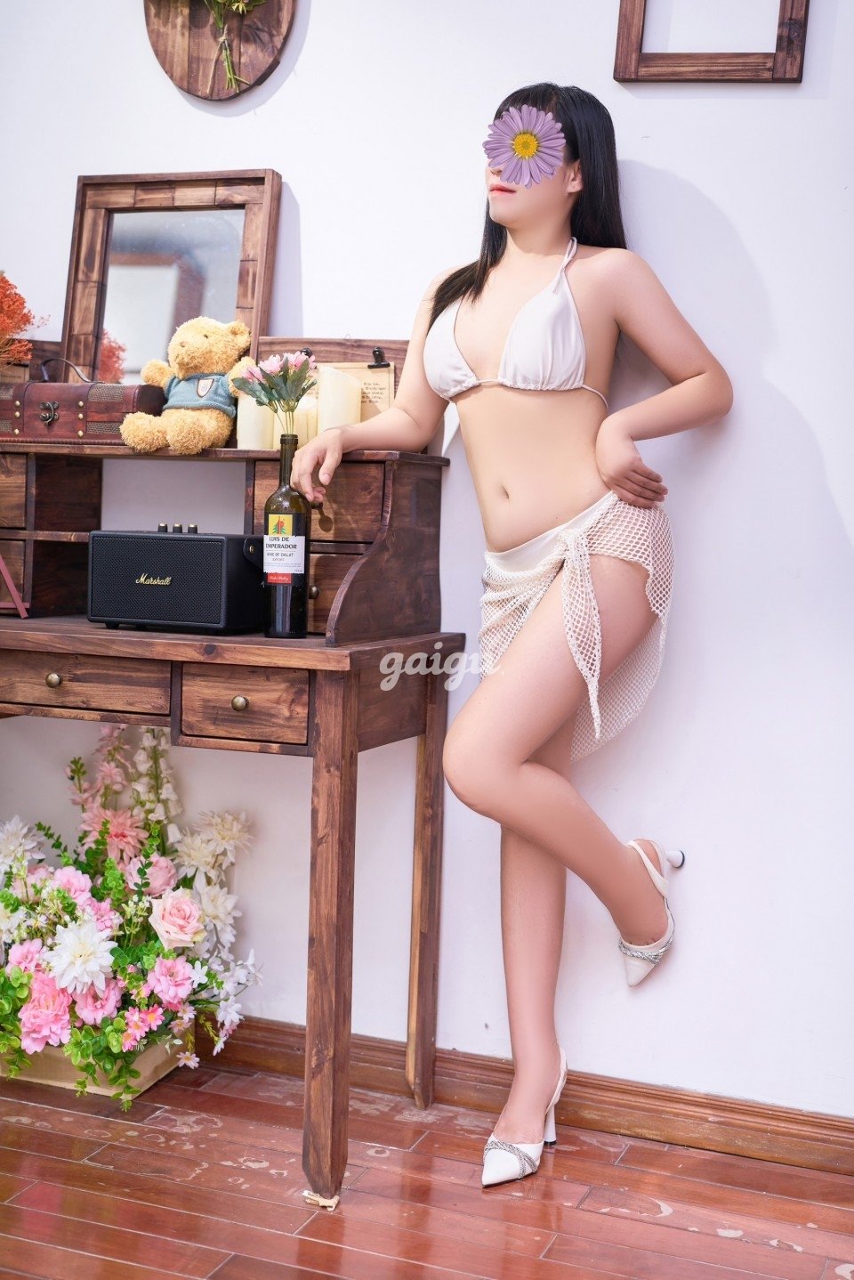 ANH NHIÊN GÁI QUÊ LÀM THÊM SIÊU NGOAN LÊN SÓNG VP AE