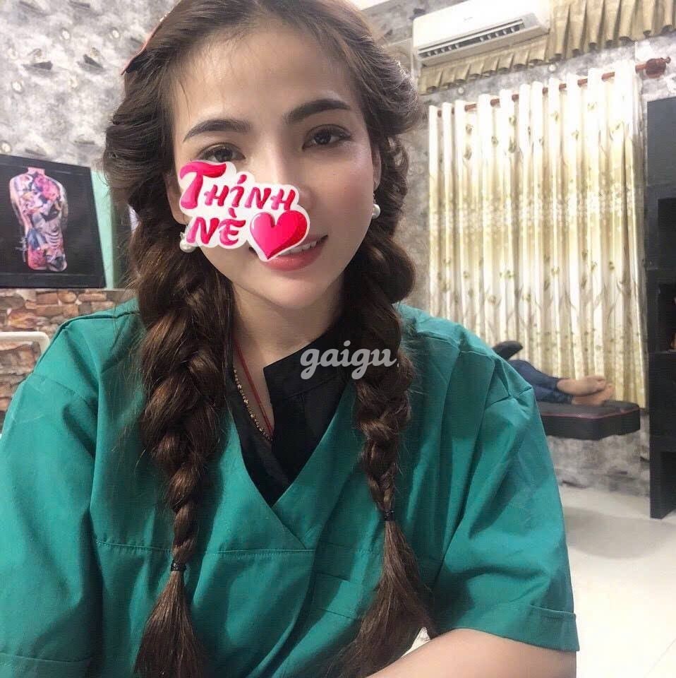 MI MI ❤️- Thiên Thần Dễ Thương Dâm Đãng